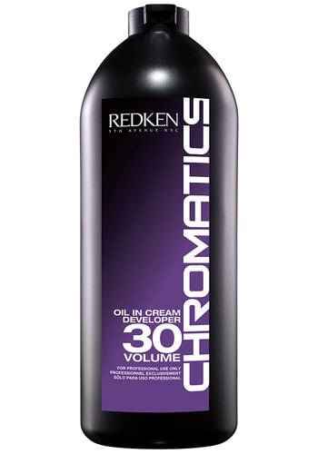 REDKEN AGUA OXIGENADA CHROMATICS VOL 30 946ML 24047 1jpeg - Desstenee Supply REDKEN AGUA OXIGENADA CHROMATICS VOL 30 946ML 24047 1jpeg